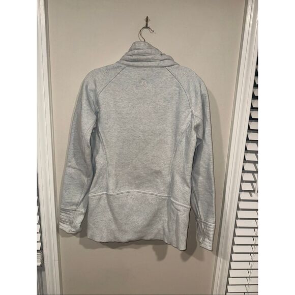 Lululemon Radiant Jacket II Heathered Light Gray Size 10 Full Zip Sweatshirt - Picture 3 of 5